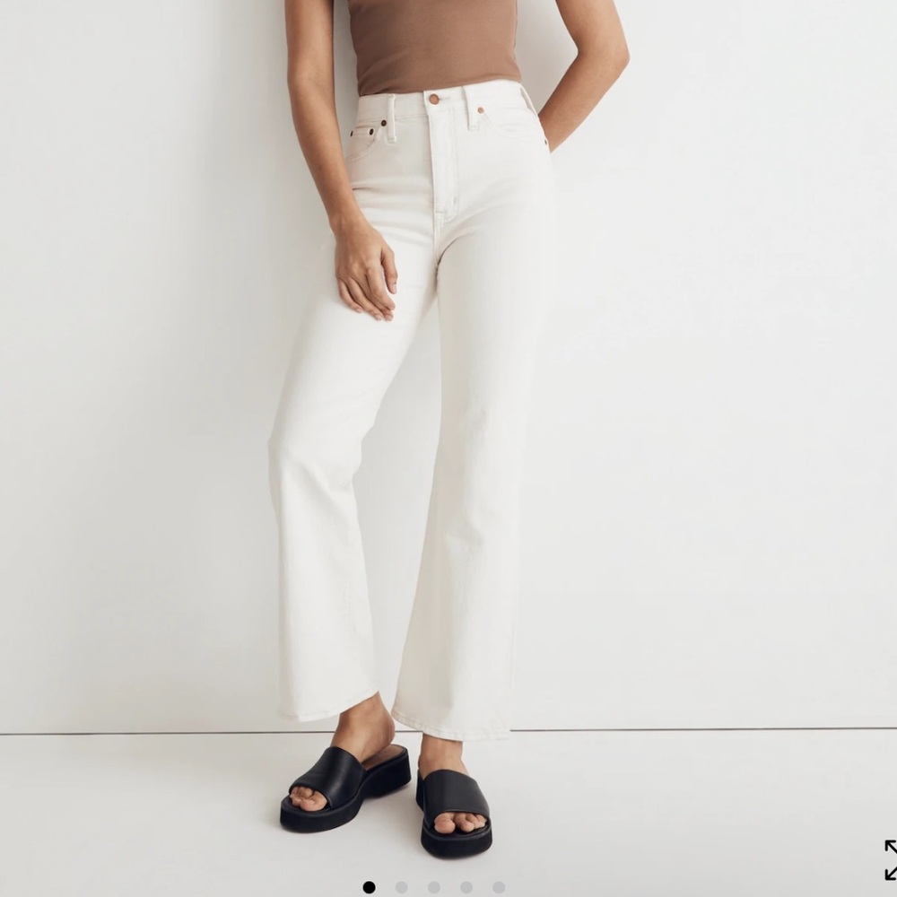 NWT • Madewell • The Perfect Vintage Flare Crop Jean